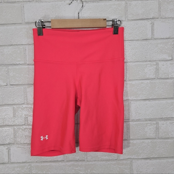 Under Armour Pants - Under Armour bright pink athletic shorts